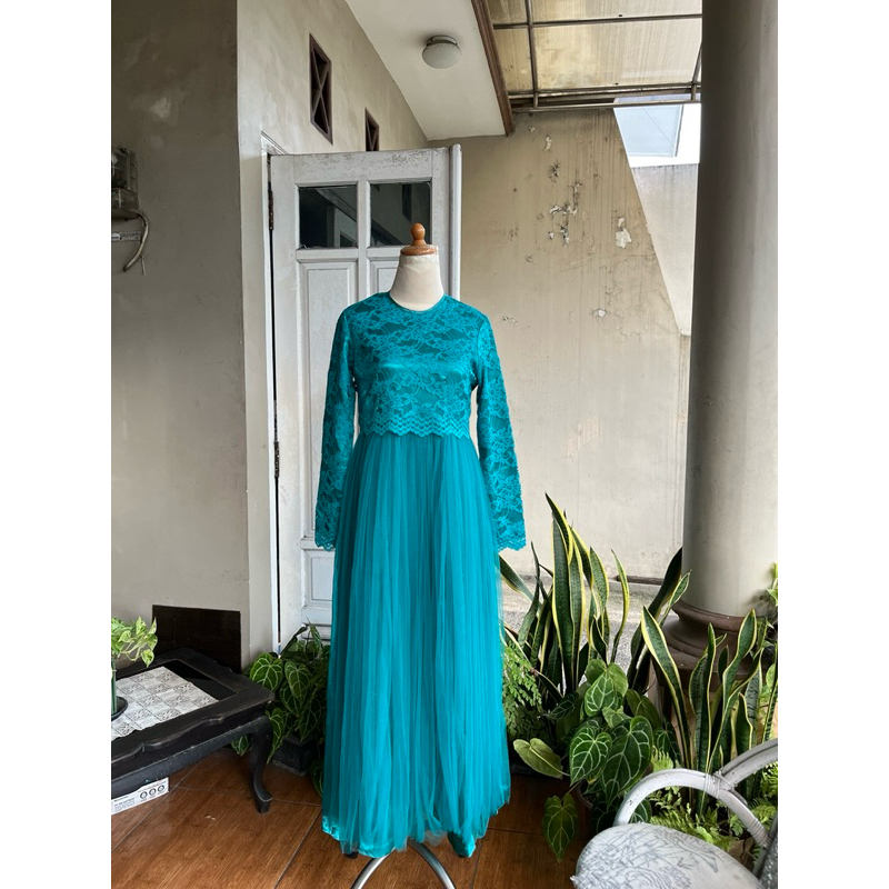 [PRELOVED]  Kebaya Bridesmaid/Wisuda Biru Tosca Deep