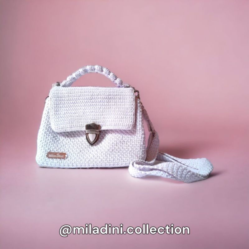 Tas Pesta Wanita / tas selempang rajut premium