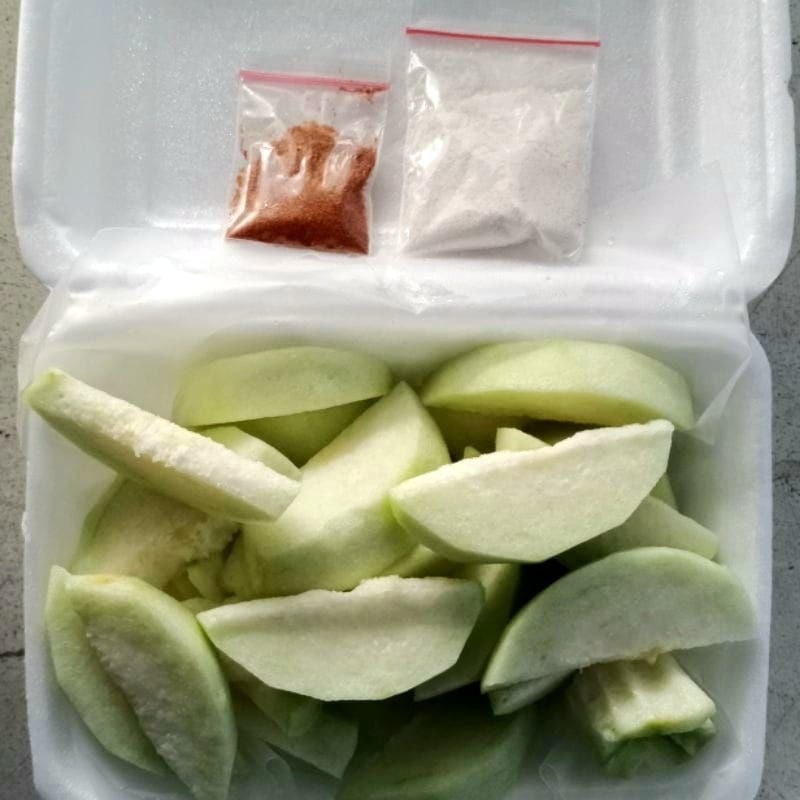 

Jambu Kristal + Bumbu