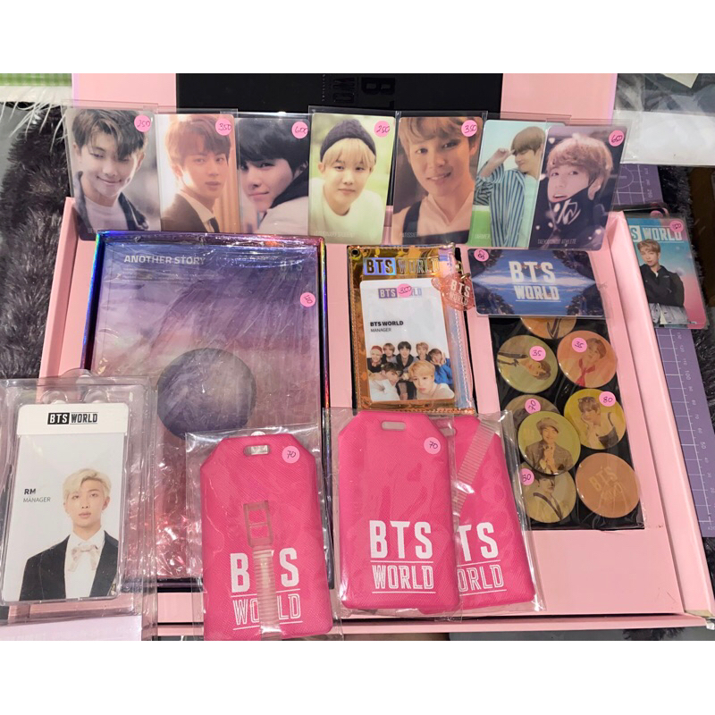 PHOTOCARD BTS WORLD (OFFICIAL)