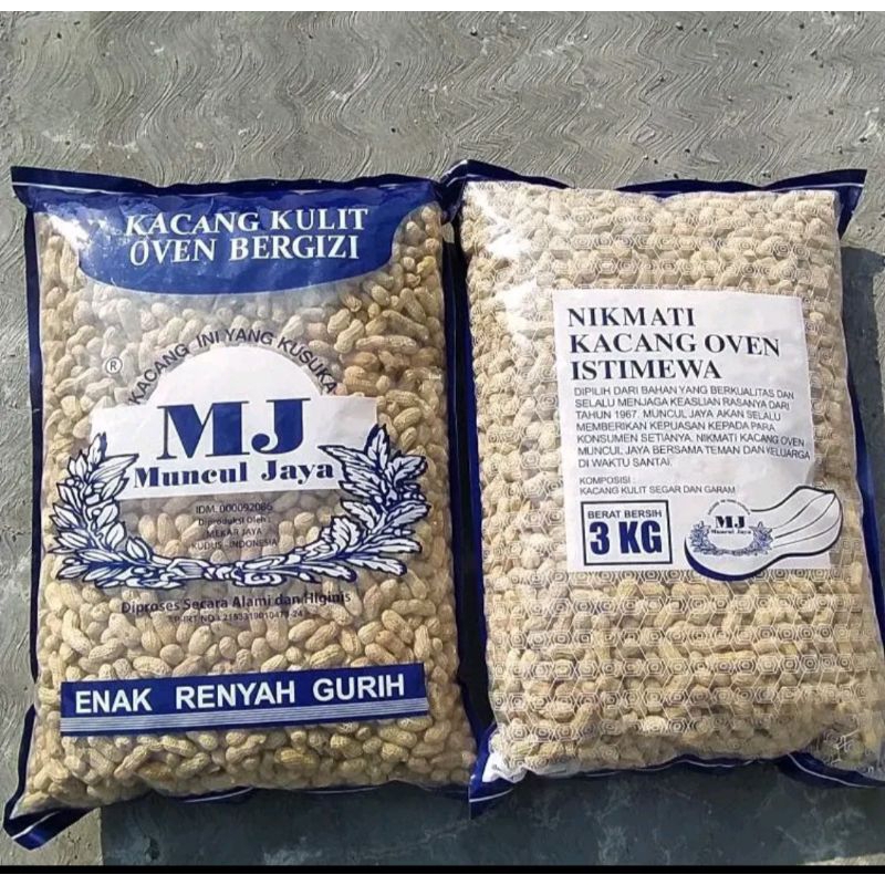 

KACANG ASIN