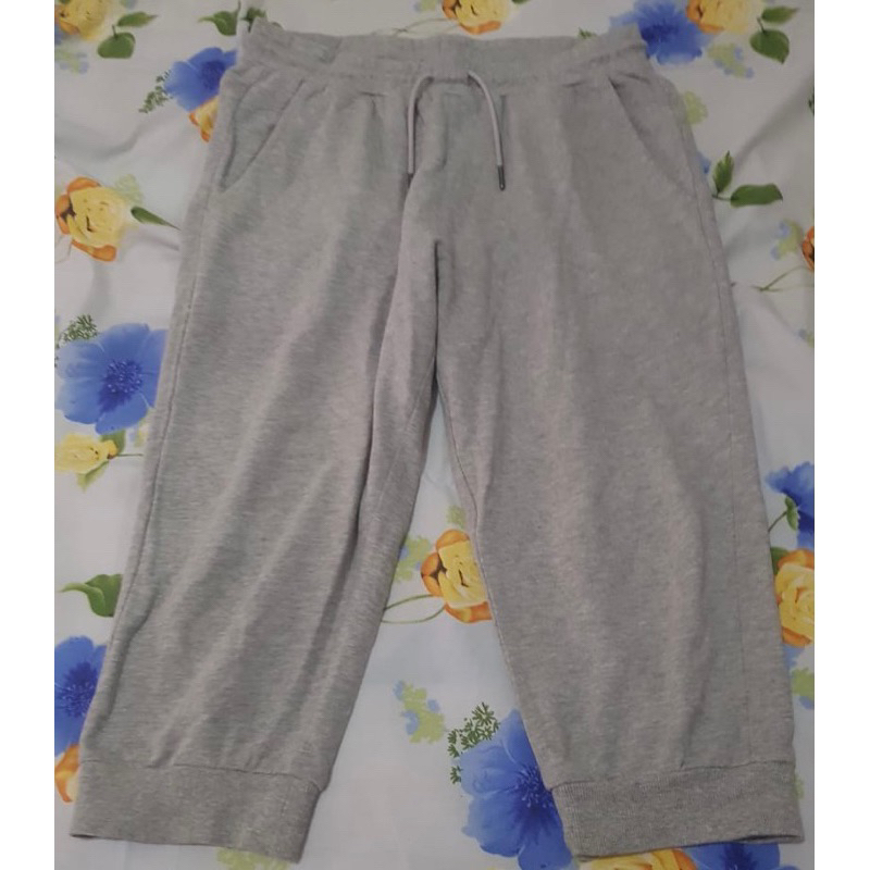 Preloved celana olahraga