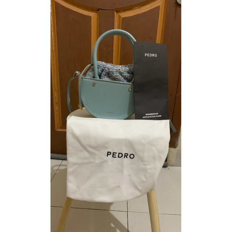 Tas Sling bag Pedro Original Preloved