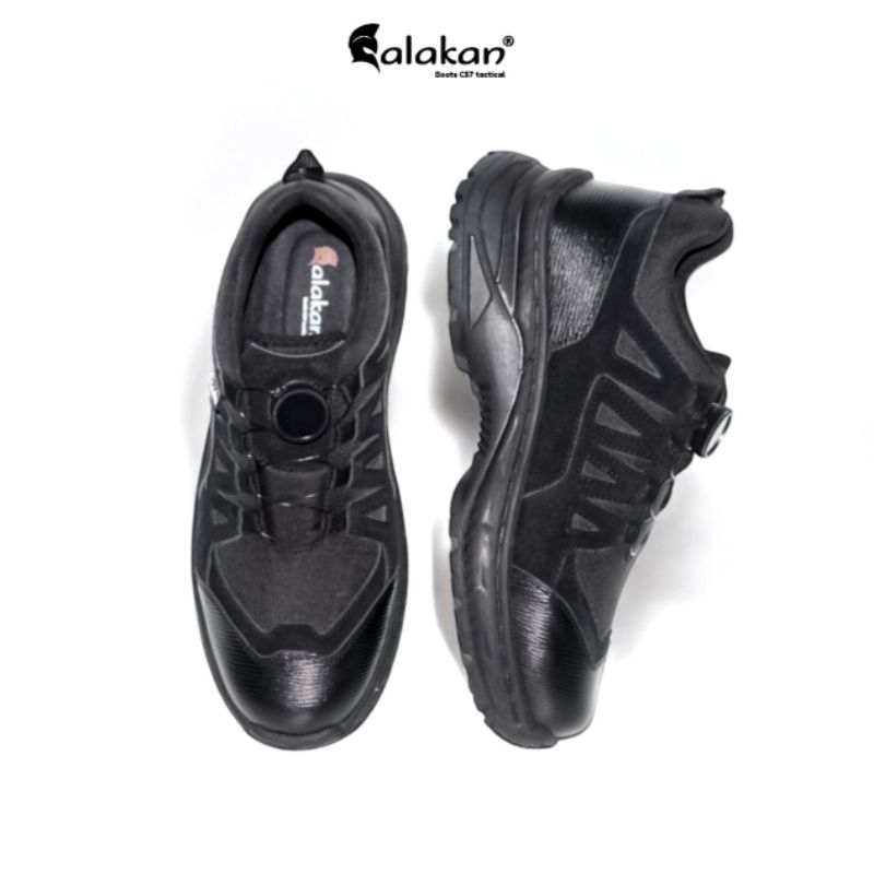 Sepatu Tactical outdoor Zenika New Sepatu Pria pendek  Black