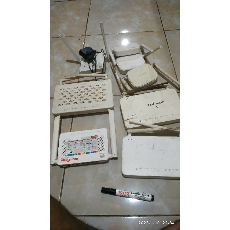 ROUTER TENDA BEKAS FUNGSI NORMAL