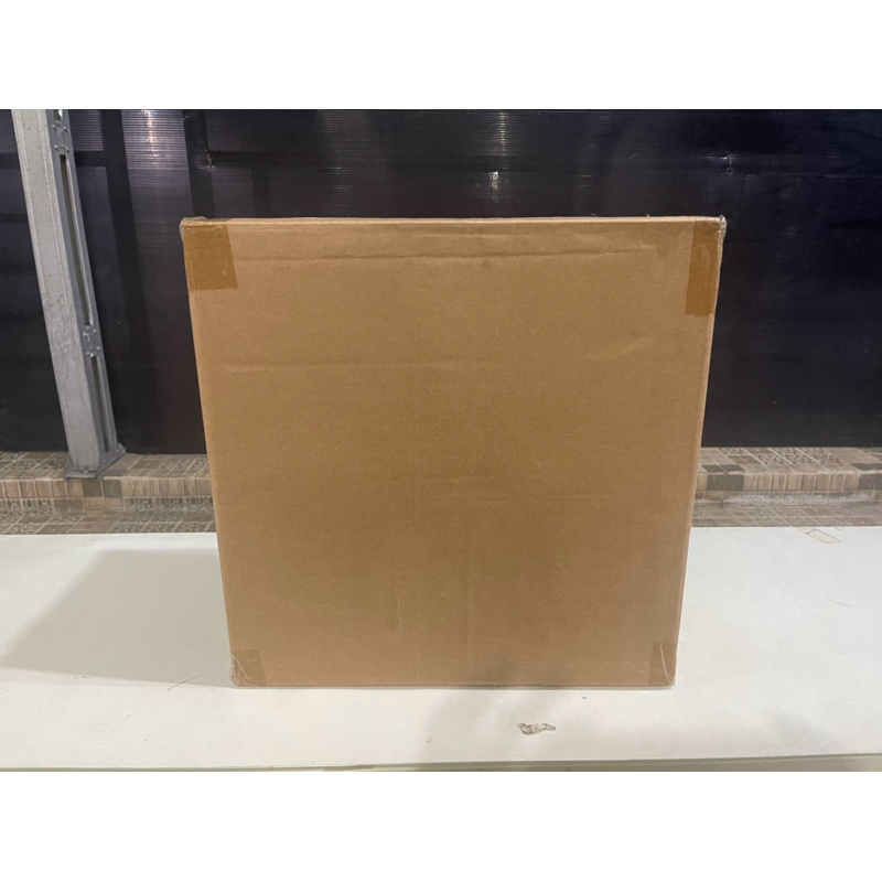 

Kardus 37 cm x 19 cm x 38 cm (550) Bekas Polos 3719 P Double Wall