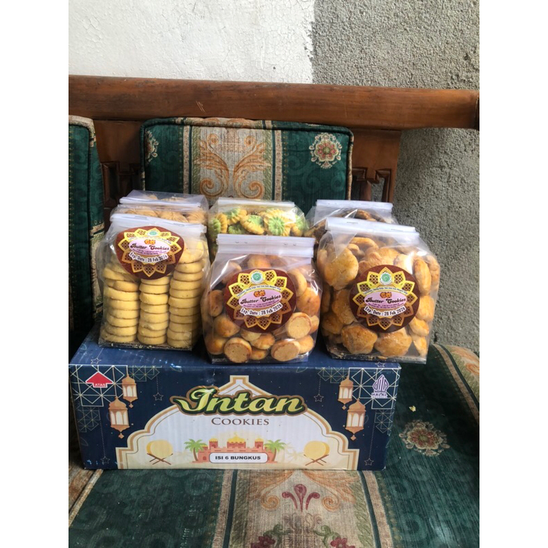 

kue kering paket isi 6 bungkus variatif