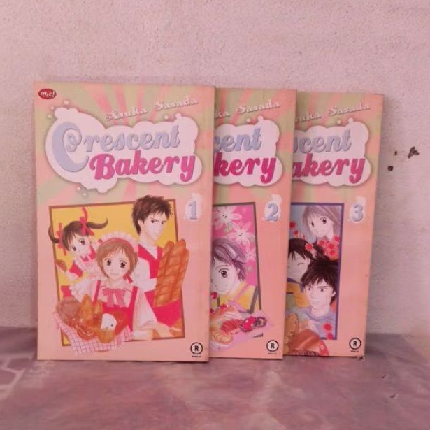 Komik Original Crescent Bakery Asuka Sasada Volume 1-3 Tamat Fullset