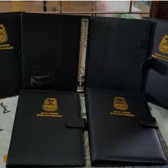 

Cover Agenda Kerja Hotprint Emas Custom Desain
