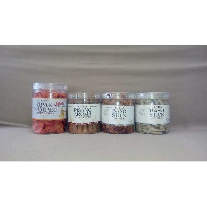 

Pisang aroma sutra rolled banana toples 500ml