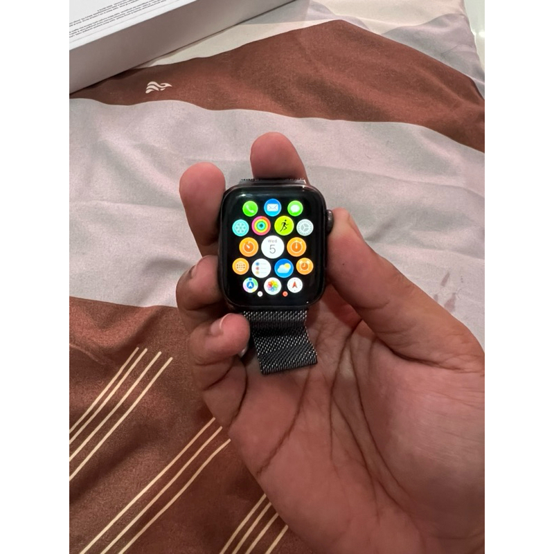 Apple Watch Series 5 40mm ex iBox