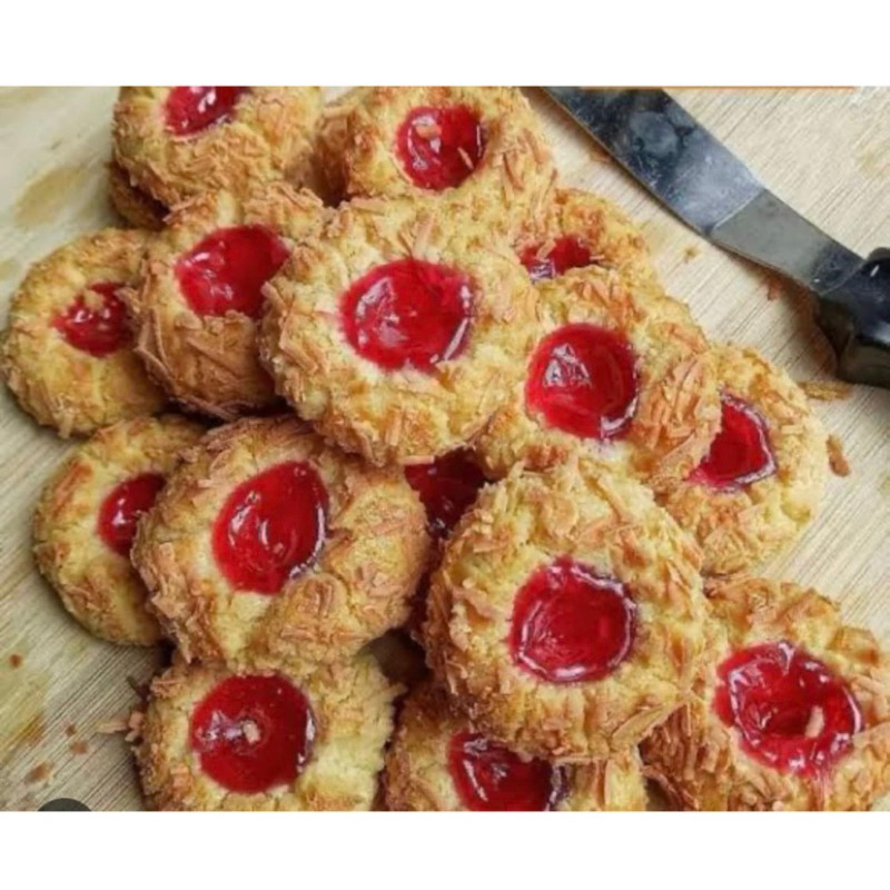 

Thumprint strawberry toples tabung 600 ml