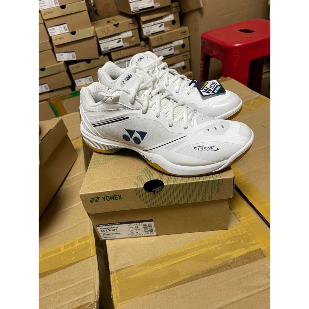 Sepatu Badminton YONEX SHB 65 Z4 WEX / POWER CUSHION 65 Z WIDE ORIGINAL