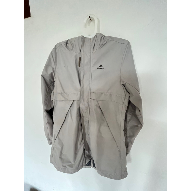 Preloved PL Jaket Eiger Ori For women