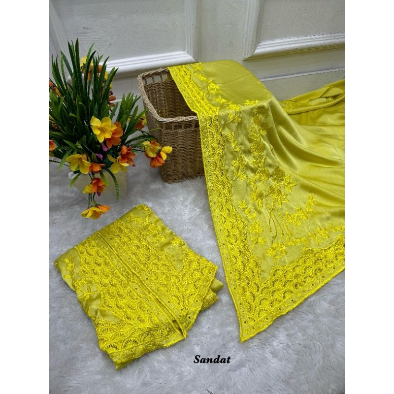 KAIN SHIMER//KAIN SHIMER BORDIRAN//KAIN SILKY BORDIRAN//KAIN BORDIRAN// KAIN KEBAYA BORDIRAN//KAIN K