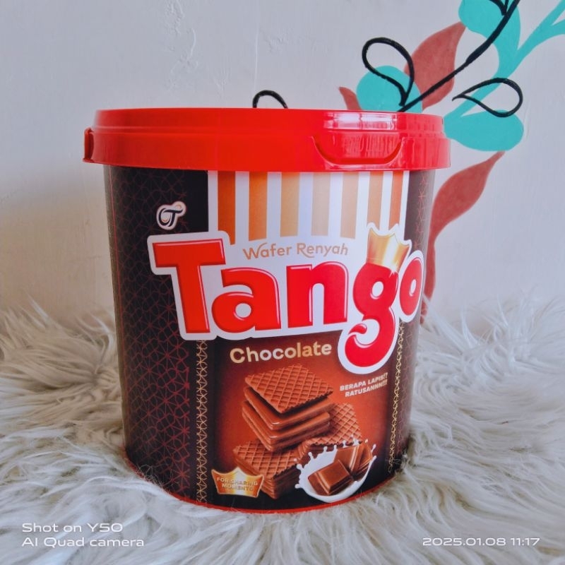 

Tango wafer coklat kemasan jar exp Jan 2026 gratis packing kardus