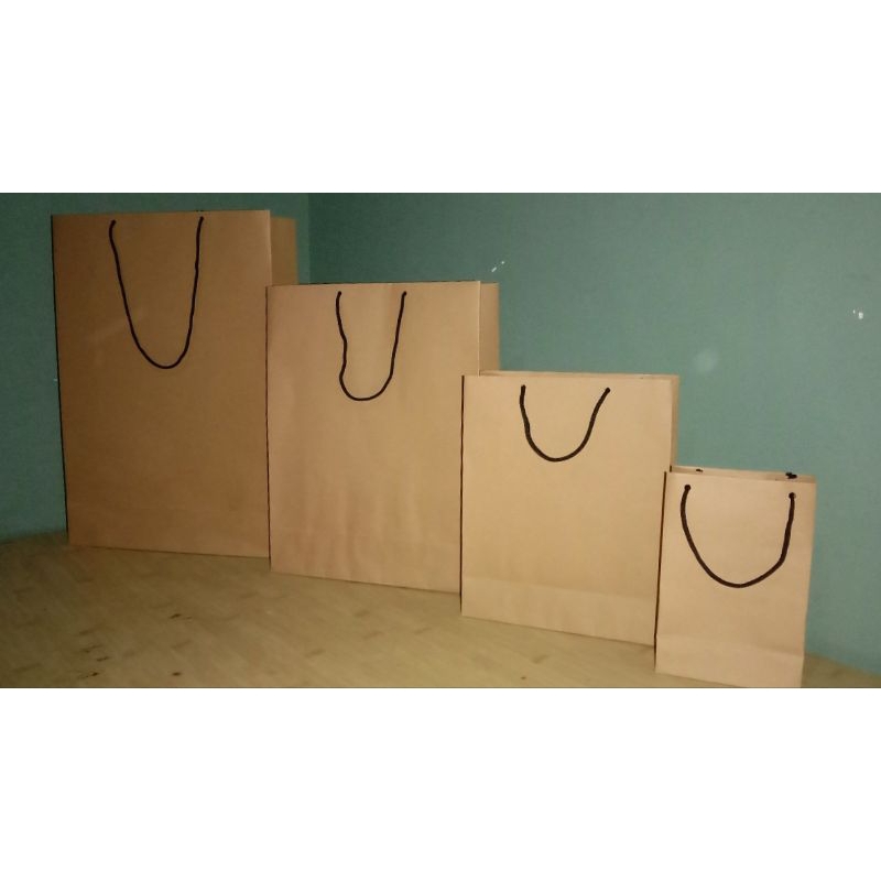 

Jual Paper Bag Polos / Tas Kertas Polos Bahan Craft Tebal 150gr Murah