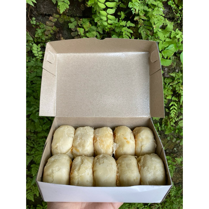 

Kue Pia Kacang Hijau Isi 10 Pcs