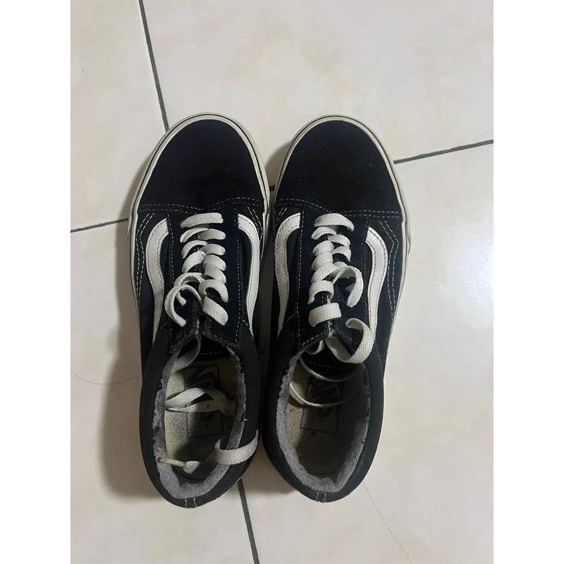 SEPATU VANS BEKAS PRELOVE SIZE 36