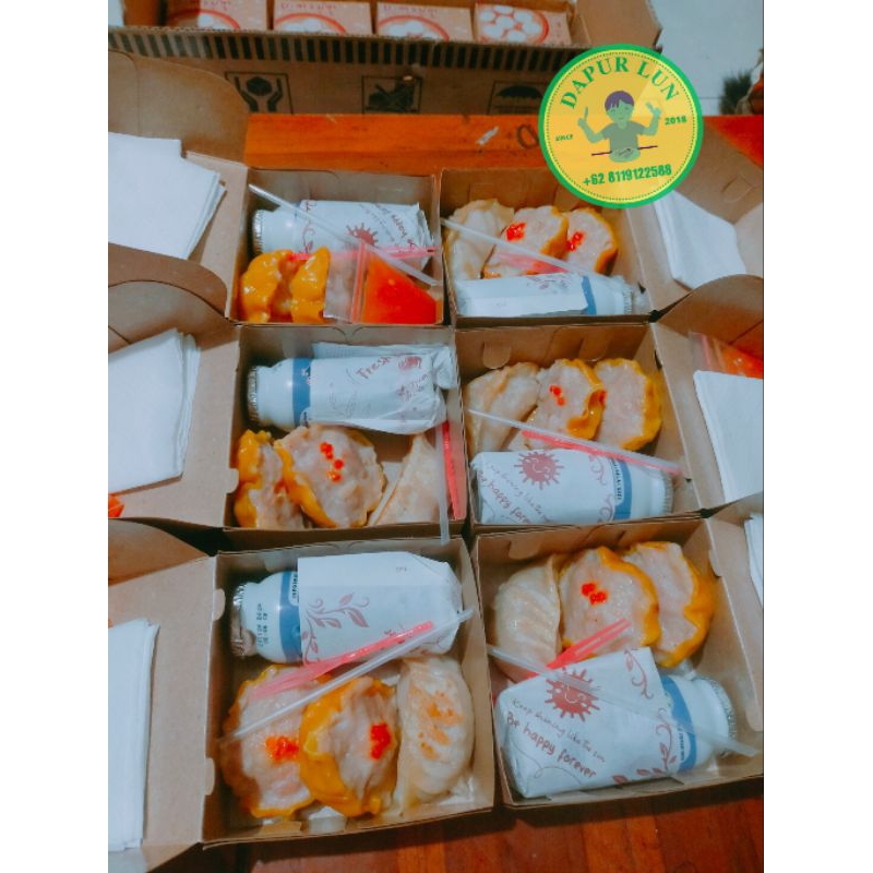 

Snack Box Dimsum Gyoza Dapur LUN Paket Hemat dan Enak