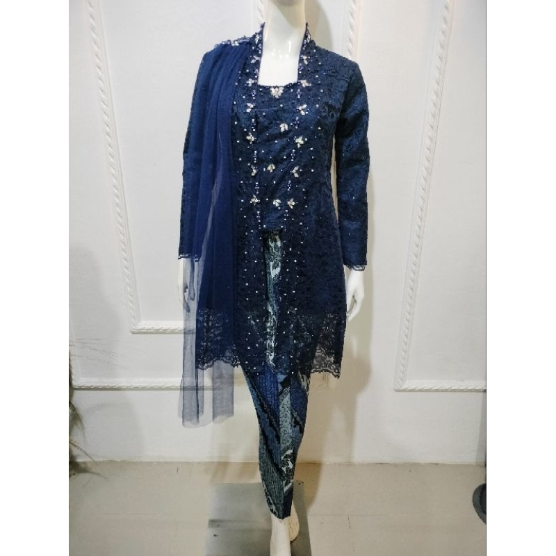 Kebaya modern model kutu baru  free selendang