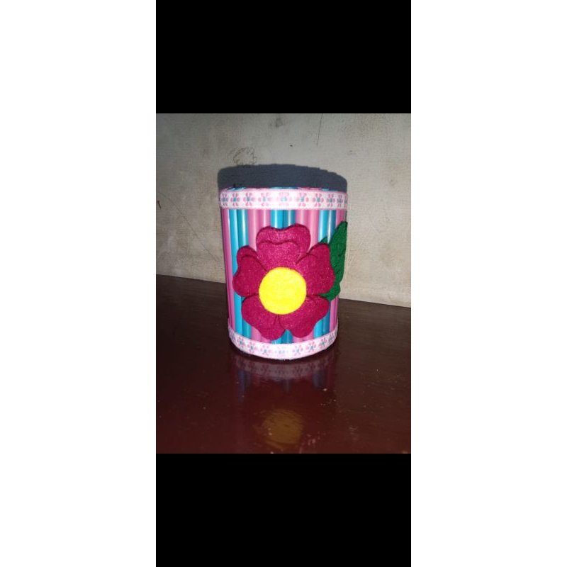 

tempat alat tulis by Rania
