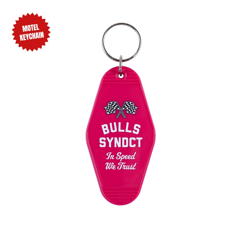 BULLS SYNDICATE Motel Keychain FLAGGY RED