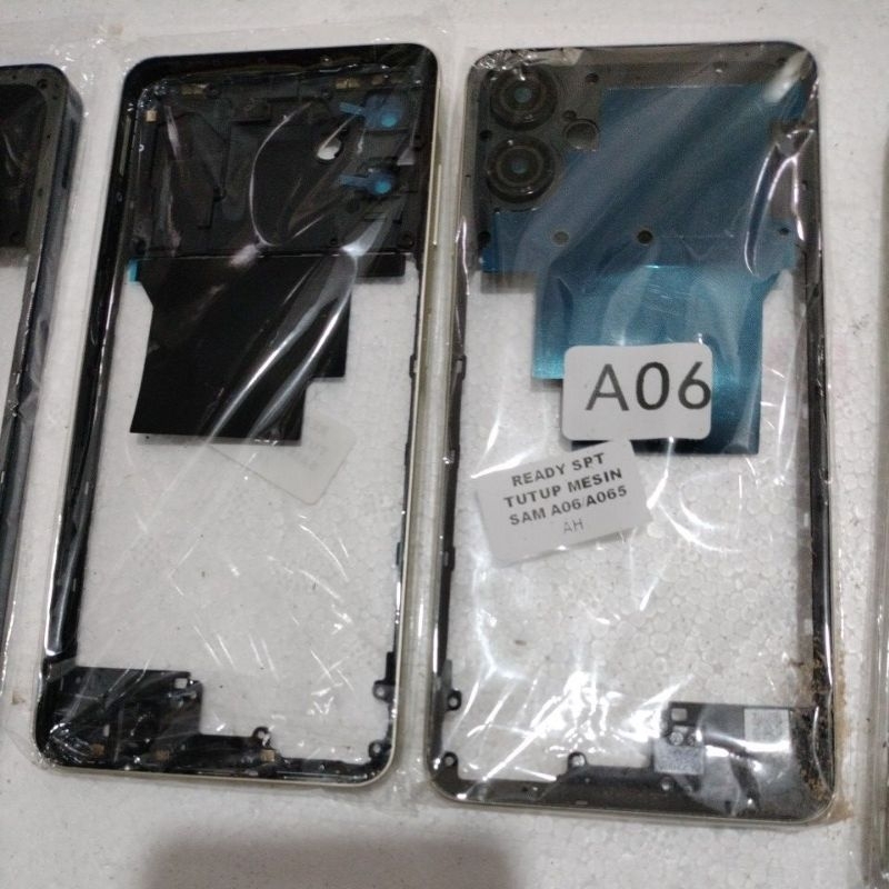 bezzel tutup mesin tulang tengah SAMSUNG A06/A065