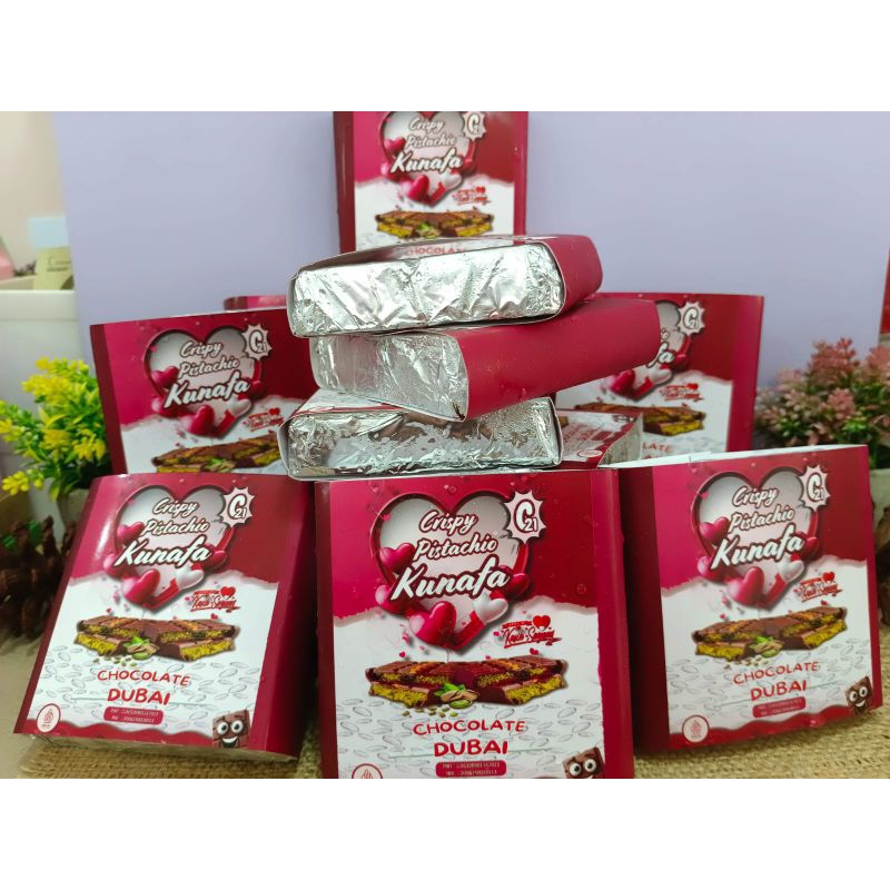 

wiw COKELATDUBAIVIRAL /COKLAT DUBAI PISTACHIO KUNAFA/coklat viral / pecintacoklat