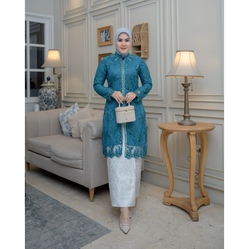 viral- setelan kebaya sabrina free hijab/ kebaya tunik payet mewah/ kebaya keondagan/ kebaya pesta/ 