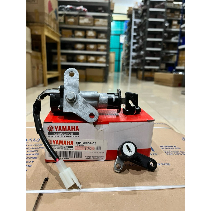 KUNCI KONTAK DAN KUNCI JOK YAMAHA VEGA R NEW 5TP-XH250-32