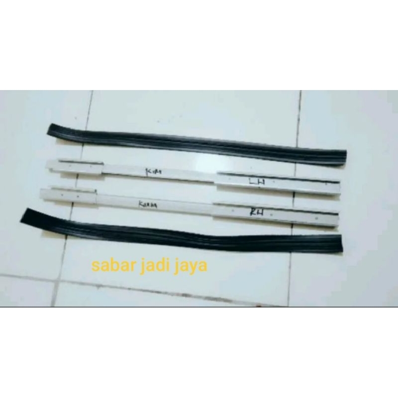 dudukan kaca pintu holder glass L300 sepasang Plus Karet