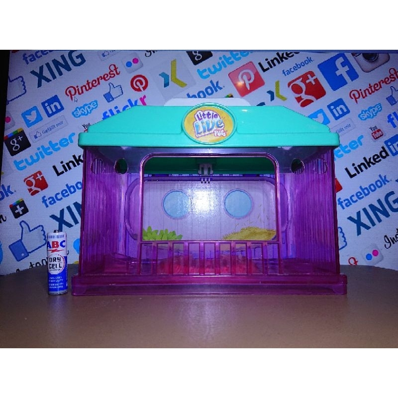 Chick House Little Live Pets