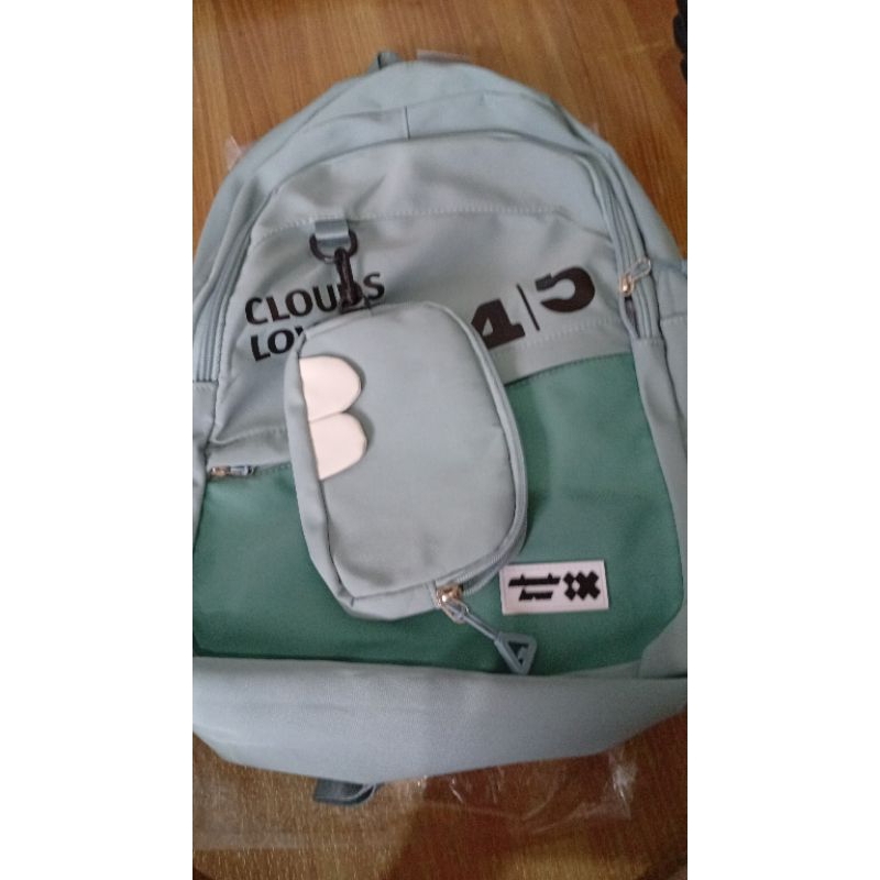 tas anak sekolah cloud