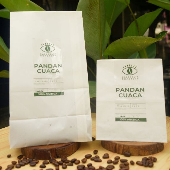 

Kopi Arabika Panda Cuaca Gayo Semi Washed 1000gr – Pareidolia Roastery