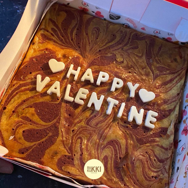 

Rakki Kukki Red Velvet Cheese Cake 18 cm