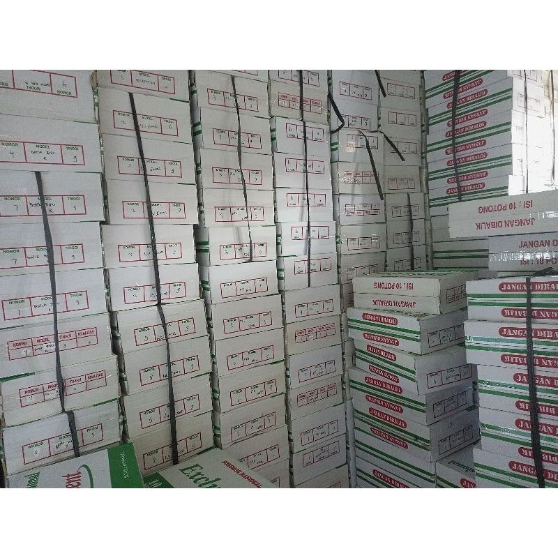 SONGKOK PECI HITAM POLOS/POLOS AC TINGGI 9 KOPIAH DEWASA