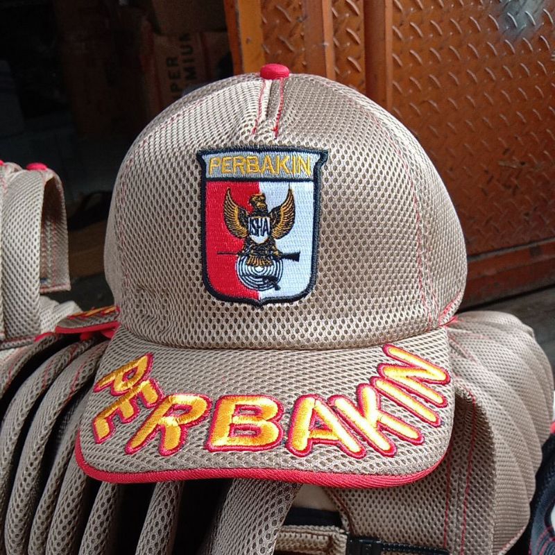 Topi perbakin # Topi jaring perbakin