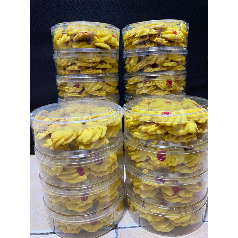 

kue semprit 250gr toples