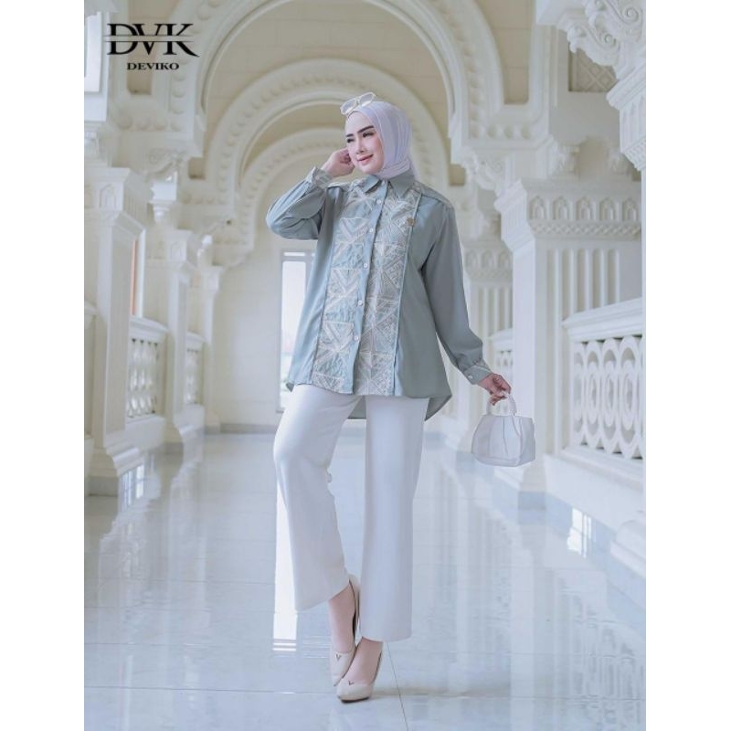 berzaria blouse by deviko