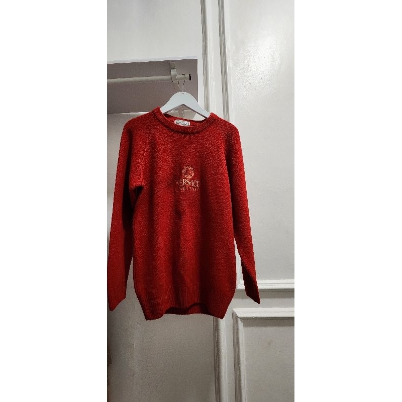 Versace sweater merah