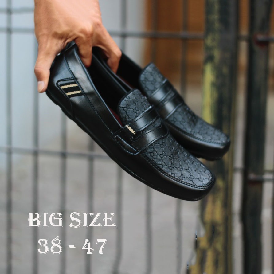LOAFERS BIG SIZE 38-47 Sepatu Casual Pria Slip on Jumbo Mokasin Black