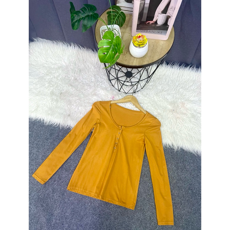 ATASAN KAOS LENGAN PANJANG WANITA KANCING DEPAN