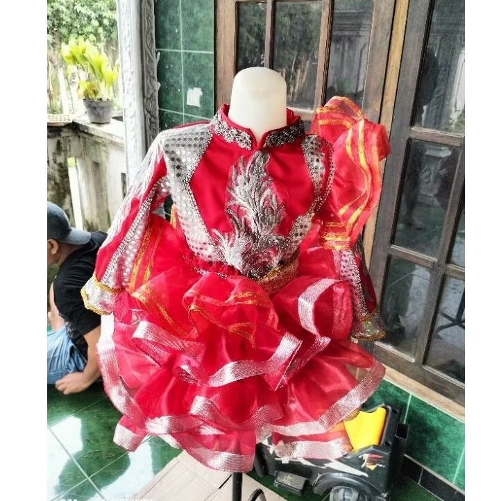 kostum mayoret anak TK