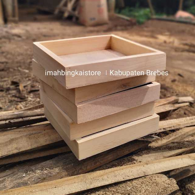 Nampan Kayu / Nampan Seserahan / Tempat roti