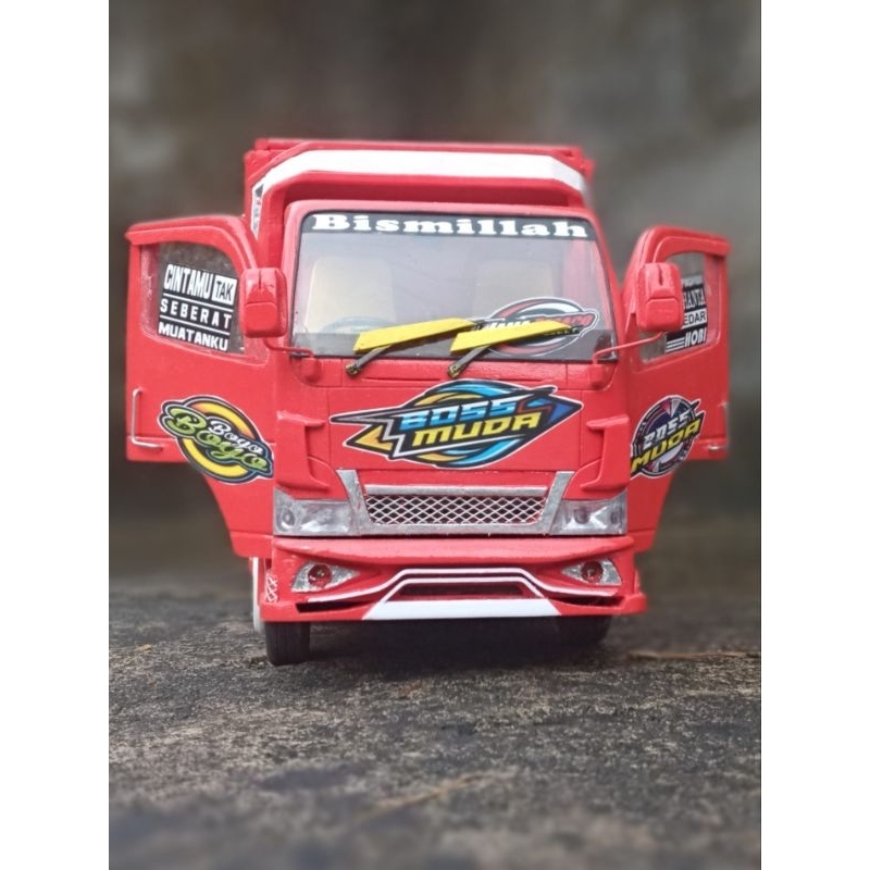 Miniatur Truck Custom Bahan Kayu + PVC