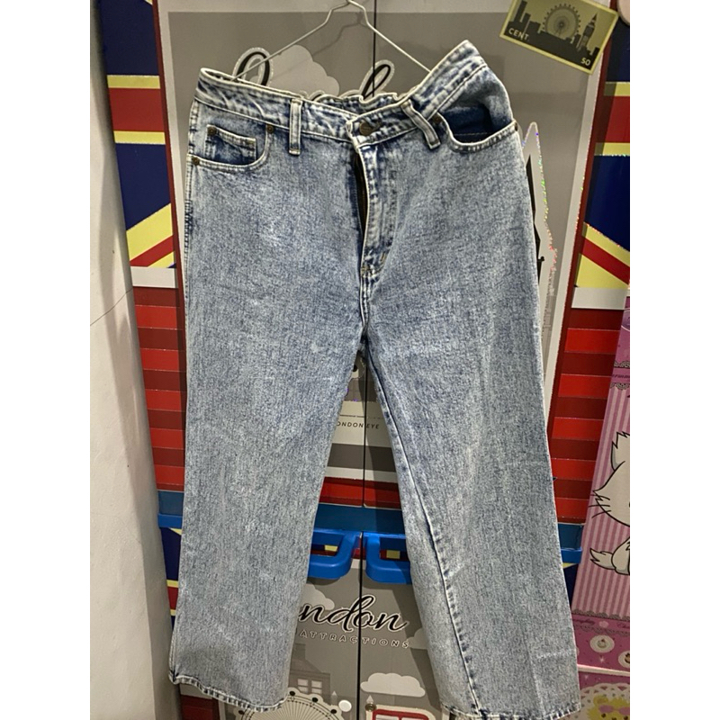 Celana Jeans Escrote