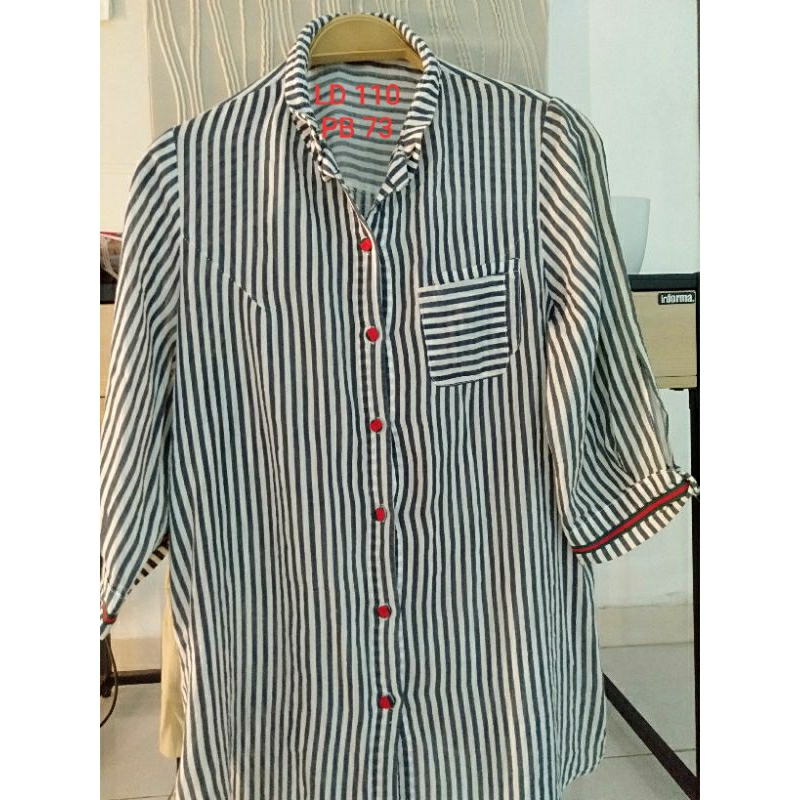 Kemeja Biru Dongker  putih garis-garis