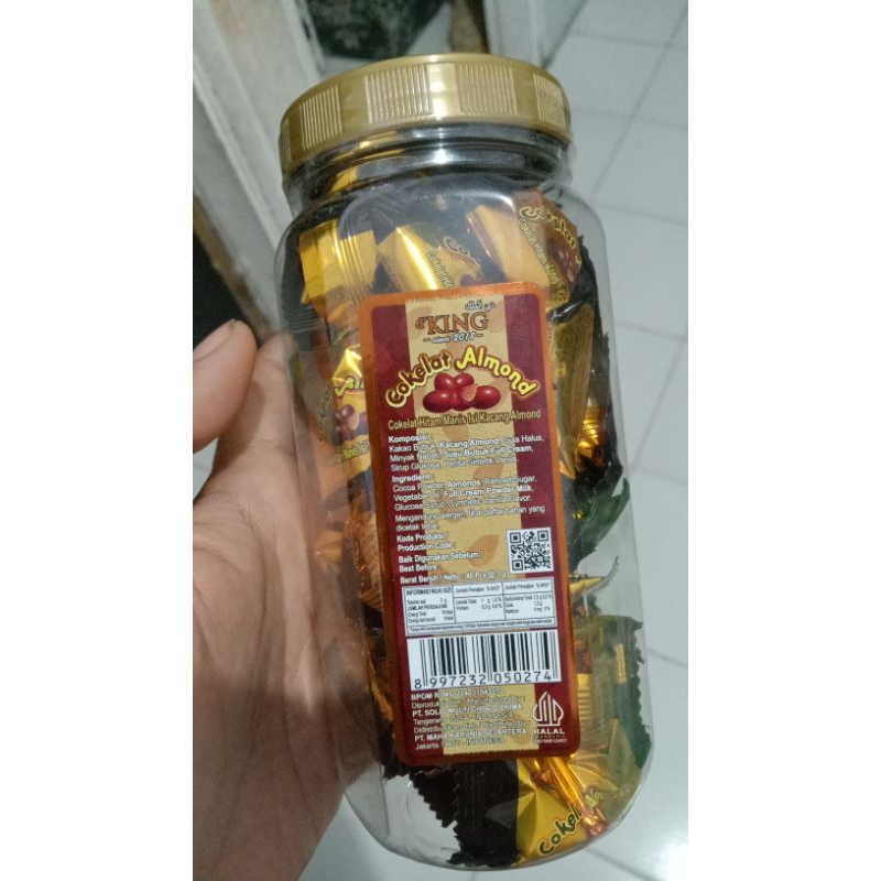 

coklat almond