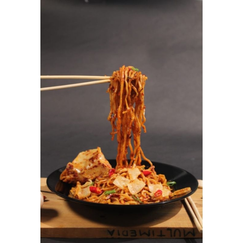 

Mie zeletot kedai teh risma